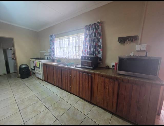 3 BEDROOM HOUSE FOR SALE IN VAAL EDEN